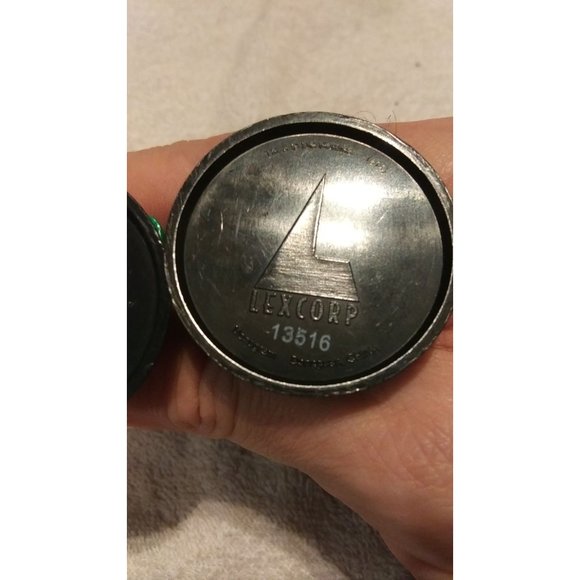 2 DC Comics Model Figures Doomsday Lexcorp Lex Luther, each 2.75" on stand - Picture 8 of 9